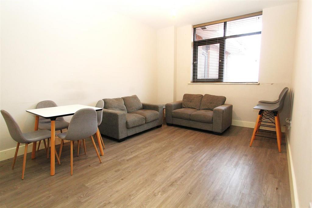 Living Room 2.JPG