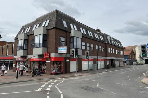 Office to rent, Church Walk Burgess Hill RH15 9AS