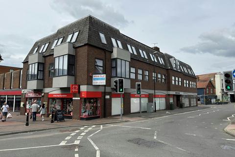 Office to rent, Church Walk Burgess Hill RH15 9AS