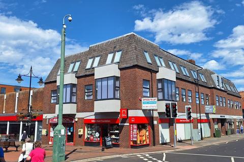 Office to rent, Church Walk Burgess Hill RH15 9AS