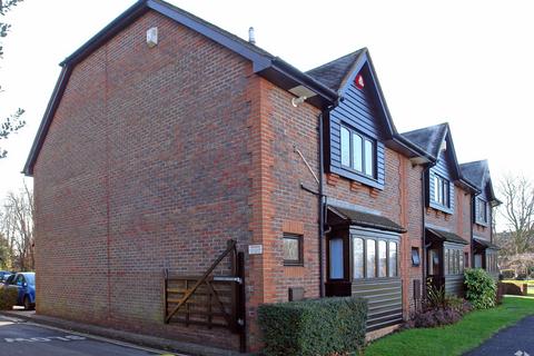 Office to rent, Harwood Rd Horsham RH13 5UR