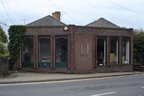 Retail property (high street) to rent, 3 Lower St Pulborough RH20 2BH