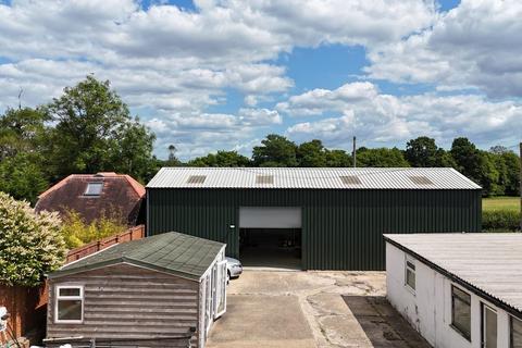Warehouse to rent, Bognor Rd Horsham RH12 3PY