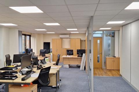Office to rent, 44-46 Springfield Rd Horsham RH12 2PD