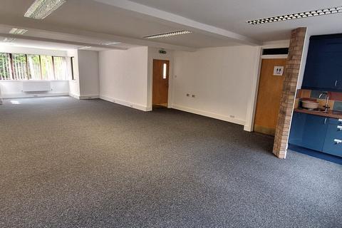 Office to rent, 3-5 Station Rd Pulborough RH20 1RL
