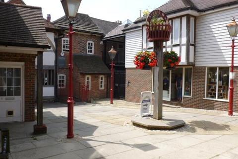 Office to rent, 7-9 Stans Way Horsham RH12 1HU