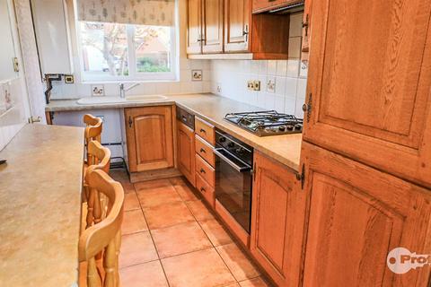 2 bedroom semi-detached house for sale, Freswick Close, Hinckley