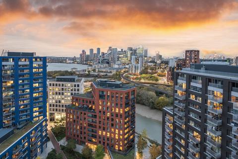 1 bedroom flat for sale, Botanic Square London E14