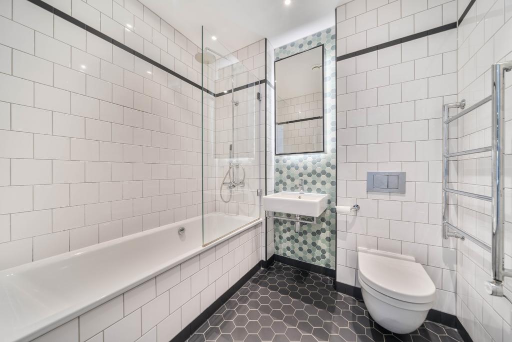 1300718-17-6835a8...