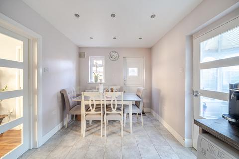 3 bedroom end of terrace house for sale, Beechwood Avenue, Hayes