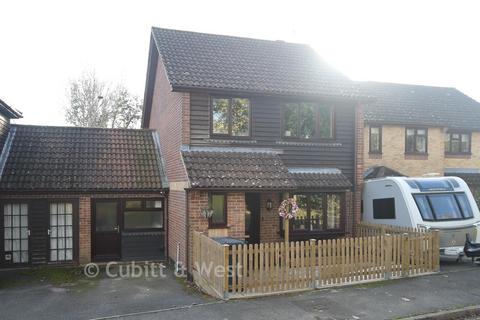 undefined, Oakwood Drive, Uckfield, East Sussex