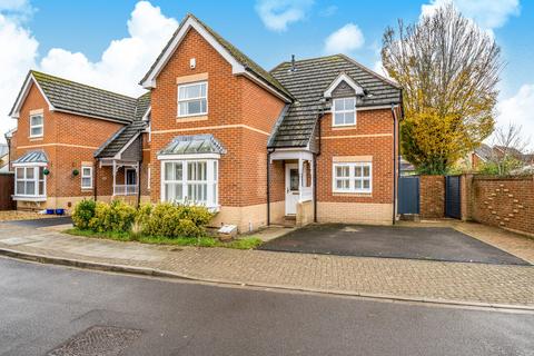 3 bedroom detached house for sale, Lapwing Road, Hampshire PO4
