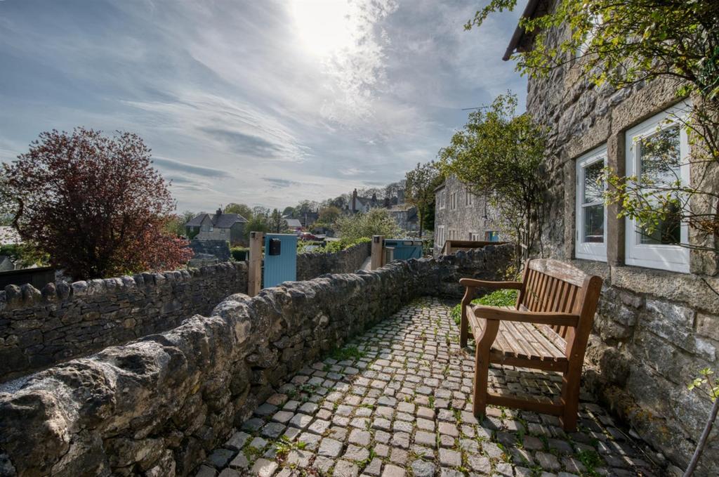 Front bench and view.jpg