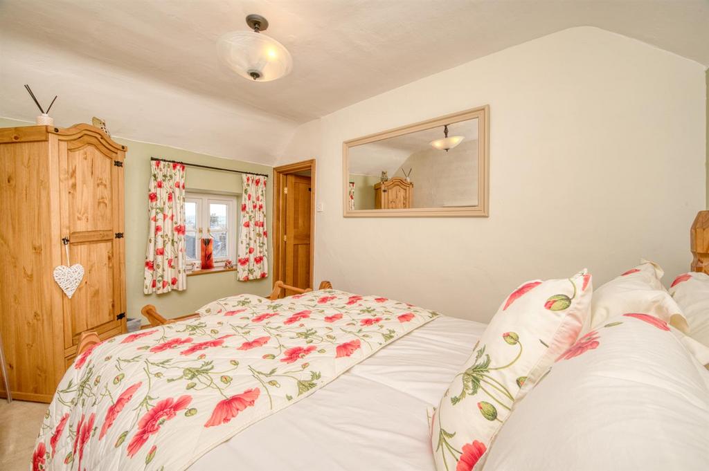 Bedroom Two towards hallway.jpg