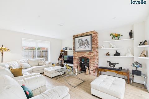 undefined, Heath Court, Middle Rasen, LN8
