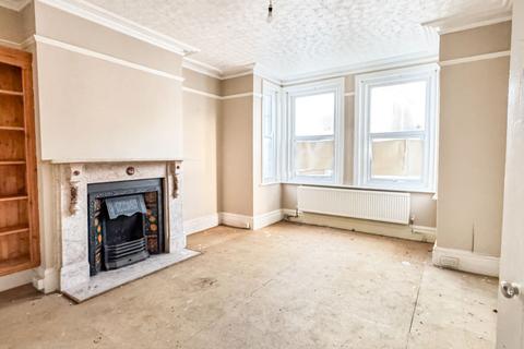 undefined, 66 Radstock Road, Southampton, Hampshire, SO19 2HR