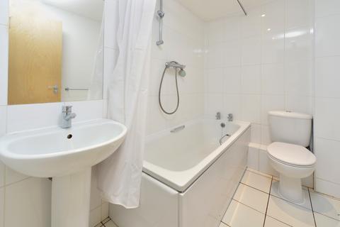 2 bedroom apartment to rent, Halton Road, Islington, London, N1