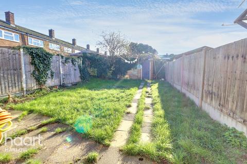 undefined, Longfield, Harlow