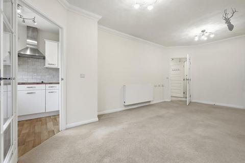 2 bedroom retirement property for sale, Broomstick Hall Road, Waltham Abbey
