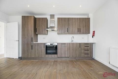 2 bedroom flat to rent, Frobisher Road, Crouch End, N8