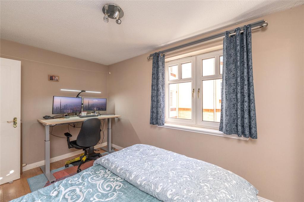Bedroom 2 Alt