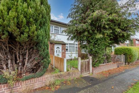 3 bedroom terraced house for sale, Humber Way, Langley SL3