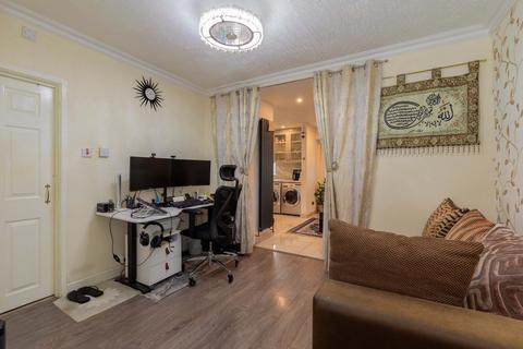 3 bedroom terraced house for sale, Humber Way, Langley SL3