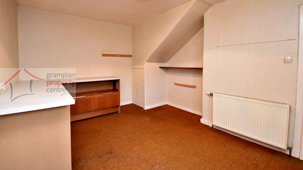 Sitting room 2 .JPG