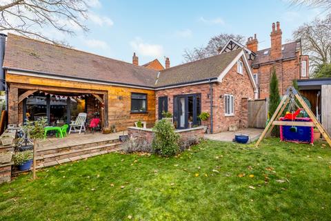 undefined, No 6, 9 Cross O'Cliff Hill, Lincoln, Lincolnshire, LN5