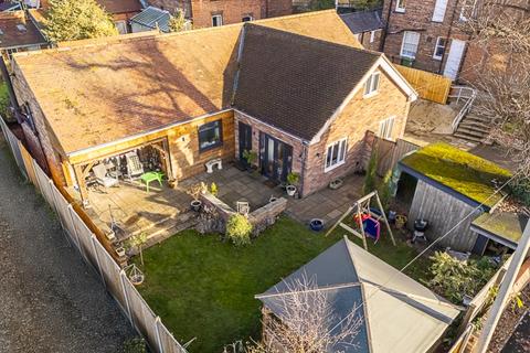 3 bedroom semi-detached house for sale, No 6, 9 Cross O'Cliff Hill, Lincoln, Lincolnshire, LN5
