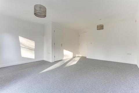 undefined, Carisbrooke Close, Stevenage, Hertfordshire, SG2 8QQ