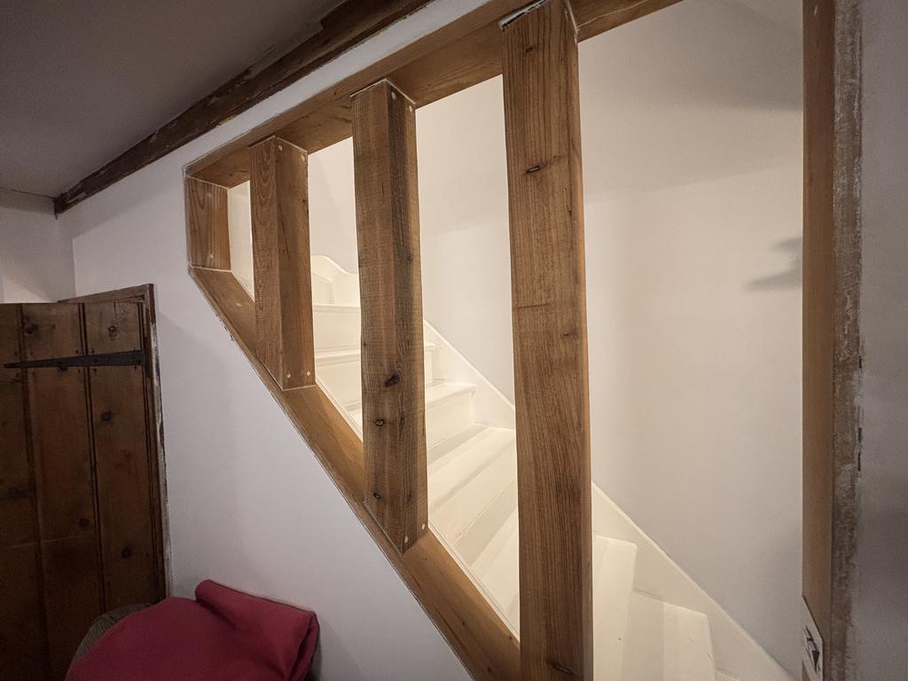 Living room (third image)