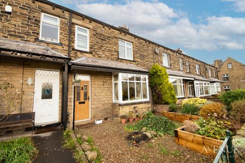 4 bedroom terraced house for sale, Oak Avenue, Bingley, West Yorkshire, BD16