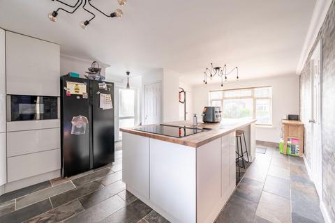 undefined, Convy Priors, Caister-On-Sea