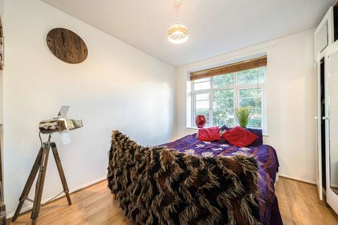 1 bedroom flat to rent, Odessa Street, London SE16