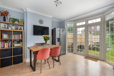 3 bedroom semi-detached house for sale, Carlingford Road, Morden SM4