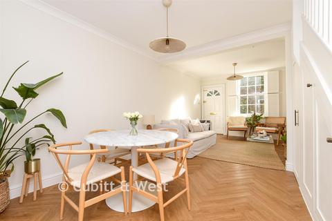 3 bedroom terraced house for sale, Orchard Cottages, Merstham RH1