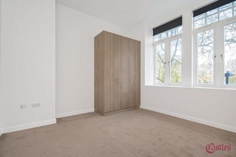 2 bedroom flat to rent, Frobisher Road, Crouch End, N8
