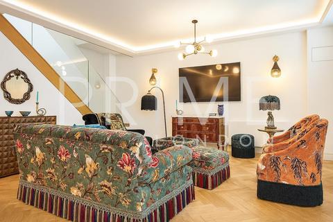 undefined, Belgrave Mews South, Belgravia SW1X