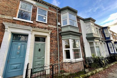 4 bedroom terraced house for sale, Victoria Embankment, Darlington