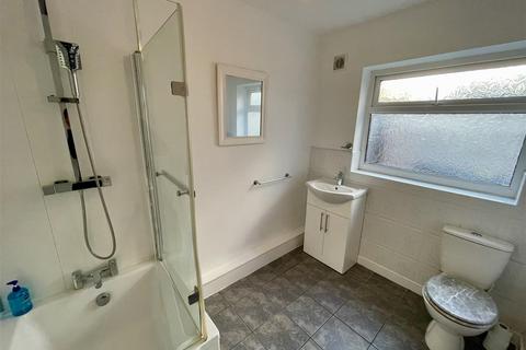 4 bedroom terraced house for sale, Victoria Embankment, Darlington