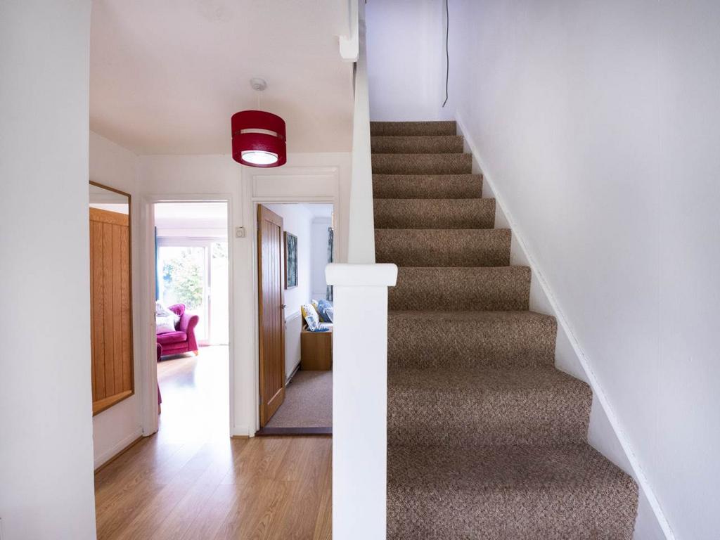 8 Ulcombe Gardens Ca