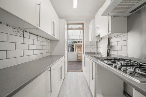 undefined, Westcombe Avenue, Croydon, CR0