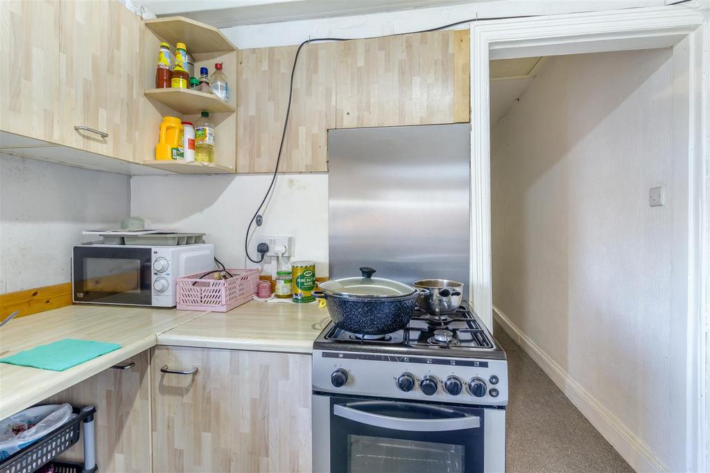 8671520-interior02.jpg