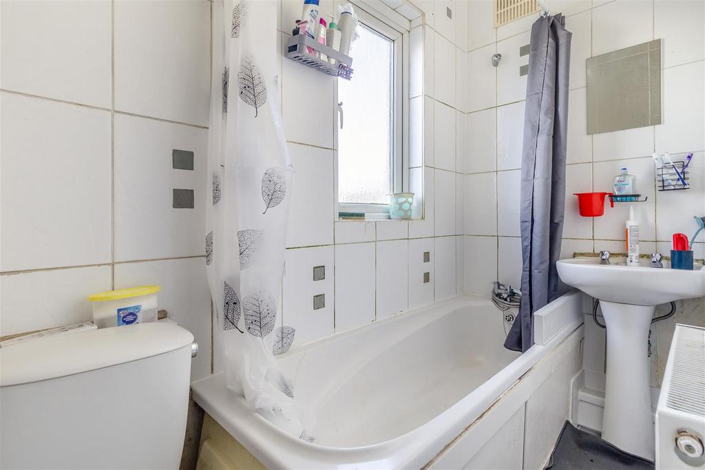 8671520-interior03.jpg