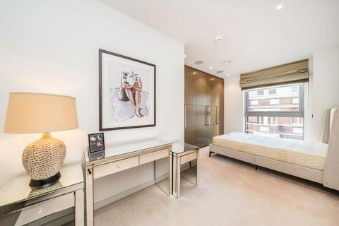 undefined, Buckingham Gate, London SW1E