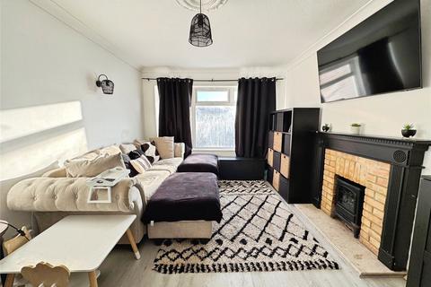 2 bedroom bungalow for sale, Credon Drive, Clacton-on-Sea, Essex