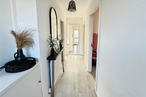 2 bedroom bungalow for sale, Credon Drive, Clacton-on-Sea, Essex
