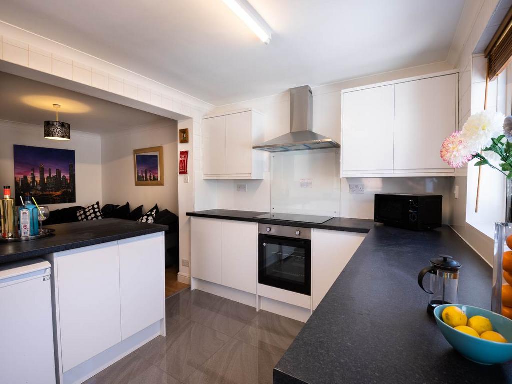 124 Salisbury Road C