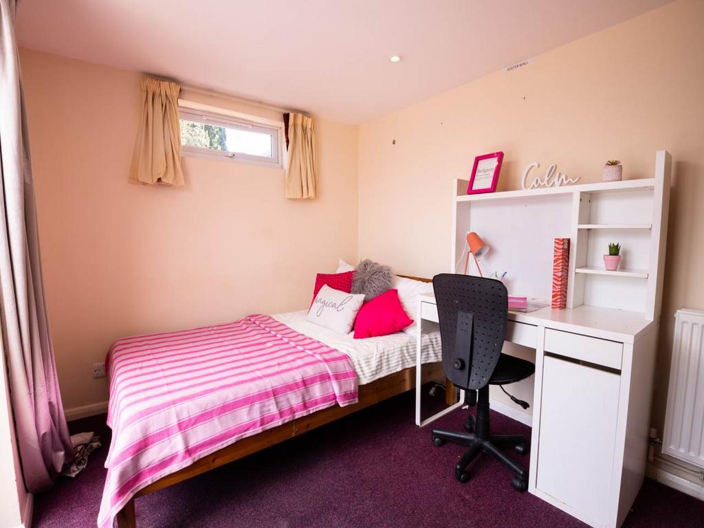 124 Salisbury Road C